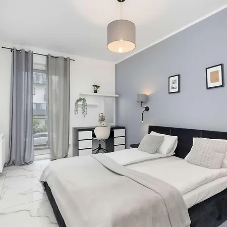 Nowoczesny Z Balkonem W Spokojnej Okolicy By Renters Apartman Poznań