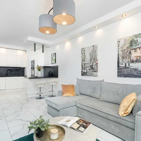 Apartman Nowoczesny Z Balkonem W Spokojnej Okolicy By Renters Poznań